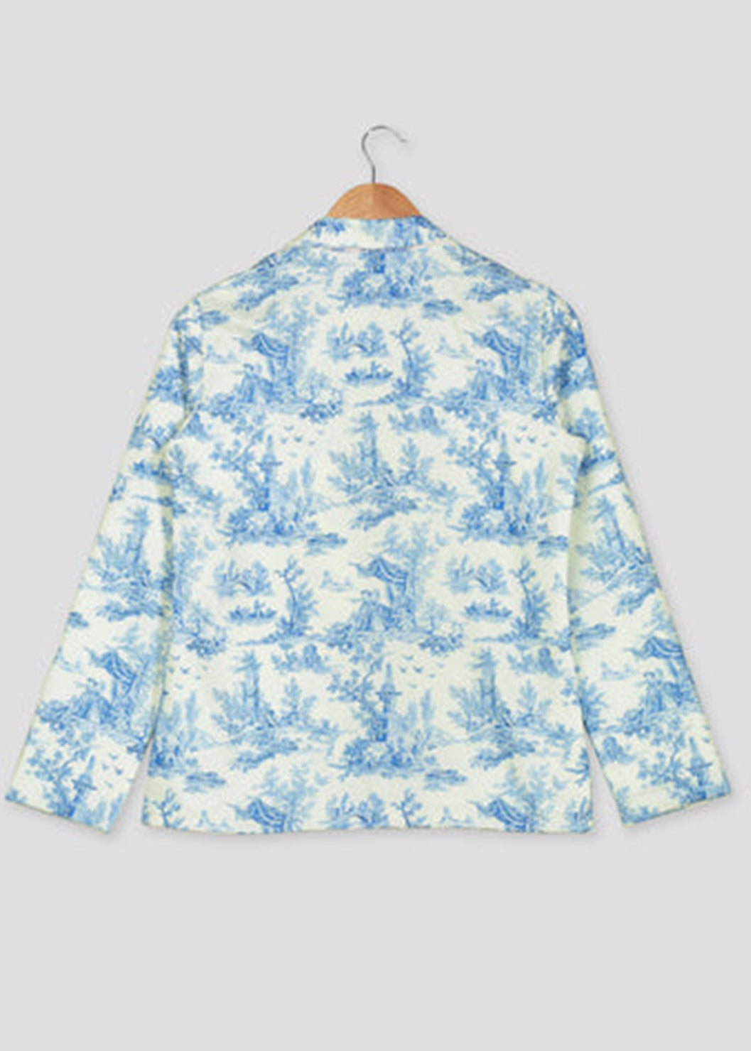 Spring's Chic Cover-Up: Women's Toile Print Jacket